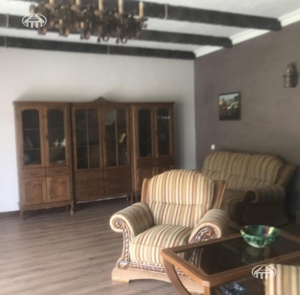 Առանձնատուն · 5 սեն. · 211 մ² · Բջնի