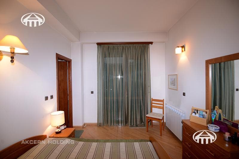 Apartment · 4 rooms · 154 m² · Arabkir