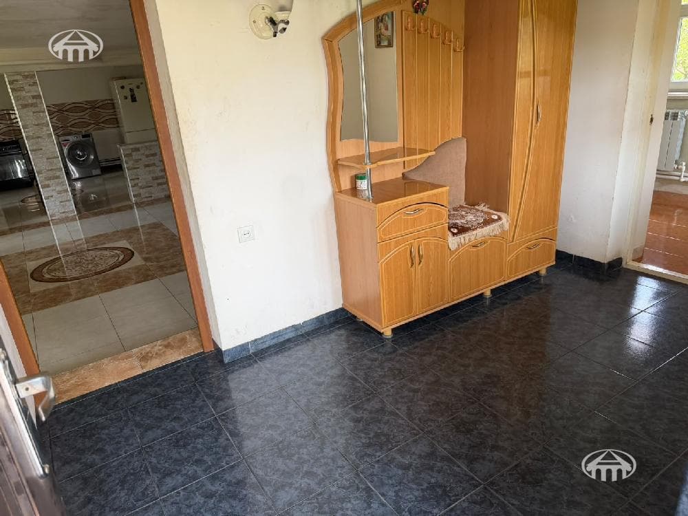 Առանձնատուն · 5 սեն. · 300 մ² · Նոր Նորք — Լուսանկար 15 / 22