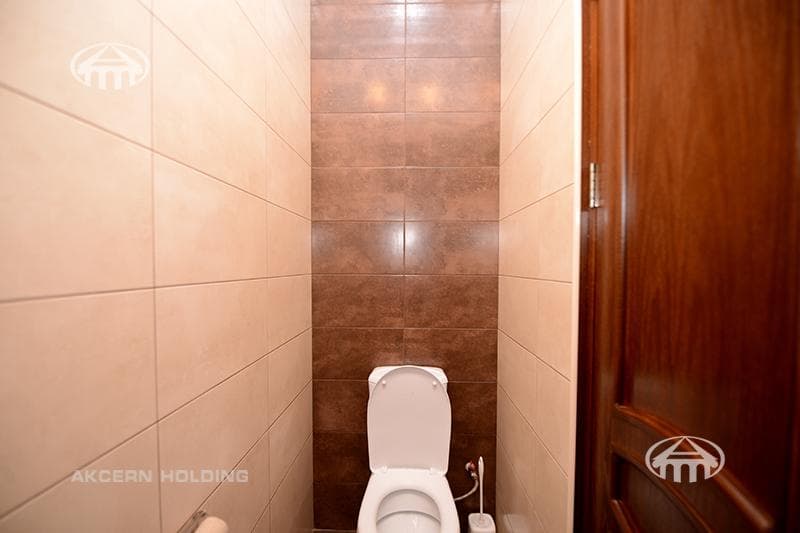 Office · 149 m² · Kentron