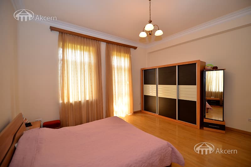 Mansion · 9 rooms · 486 m² · Nork-Marash