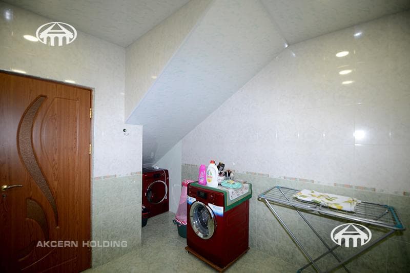 Особняк · 5 комн. · 240 м² · Давташен