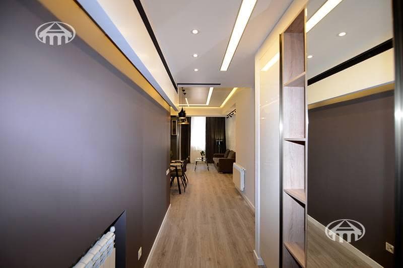 Квартира · 2 комн. · 59 м² · Кентрон