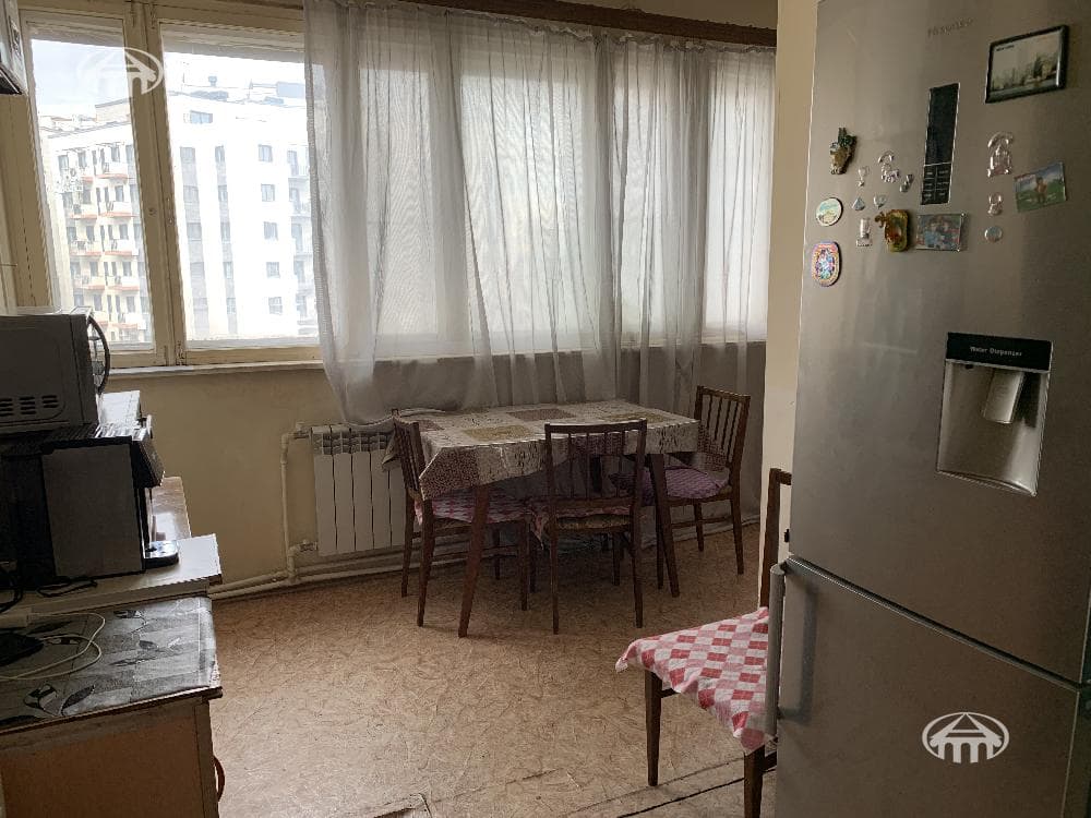 Квартира · 3 комн. · 89 м² · Арабкир