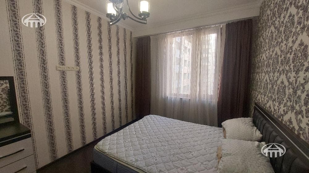 Բնակարան · 3 սեն. · 79 մ² · Կենտրոն