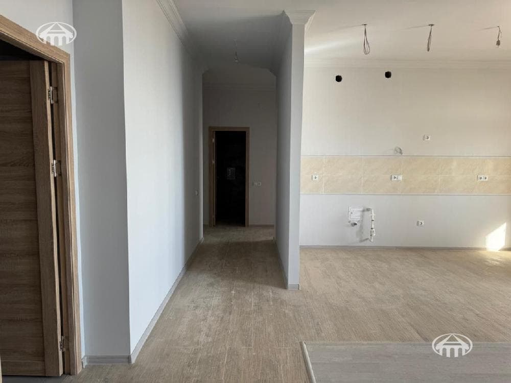 Квартира · 3 комн. · 100 м² · Аджапняк