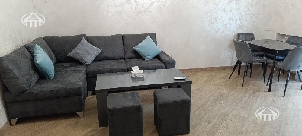 Apartment · 1 rooms · 36 m² · Kentron