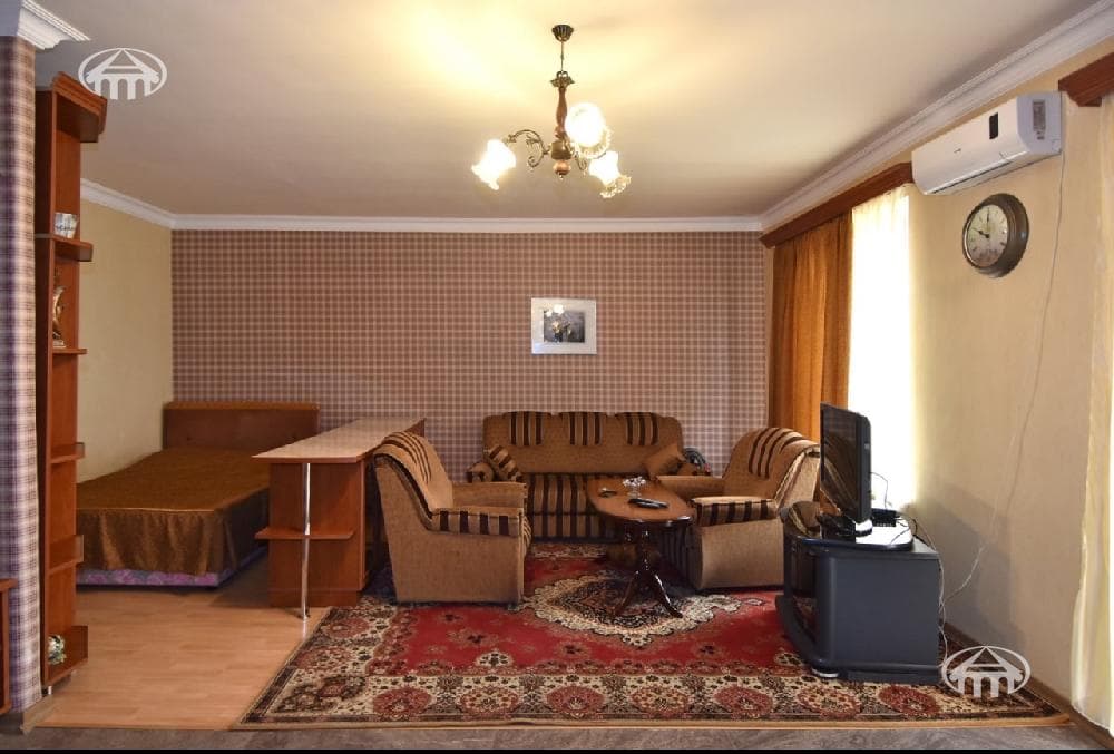 Բնակարան · 1 սեն. · 38 մ² · Կենտրոն