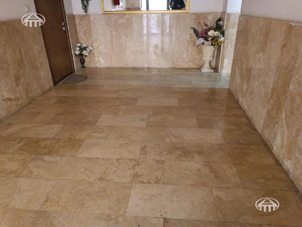 Apartment · 3 rooms · 120 m² · Kentron