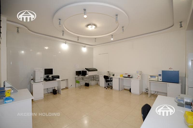 Retail · 155 m² · Arabkir