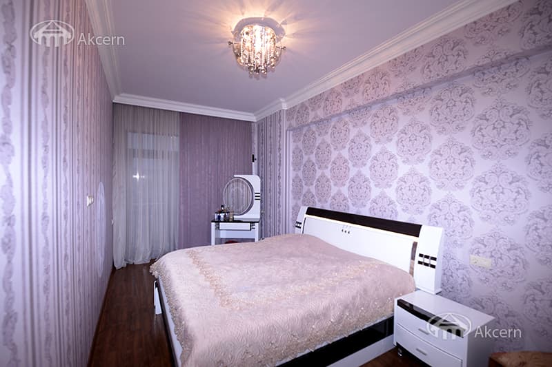 Apartment · 3 rooms · 108 m² · Kentron
