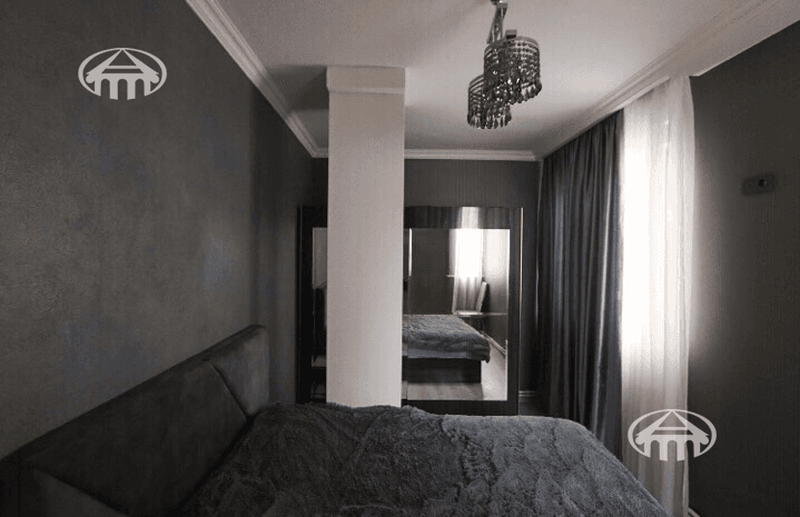 Квартира · 3 комн. · 86 м² · Кентрон