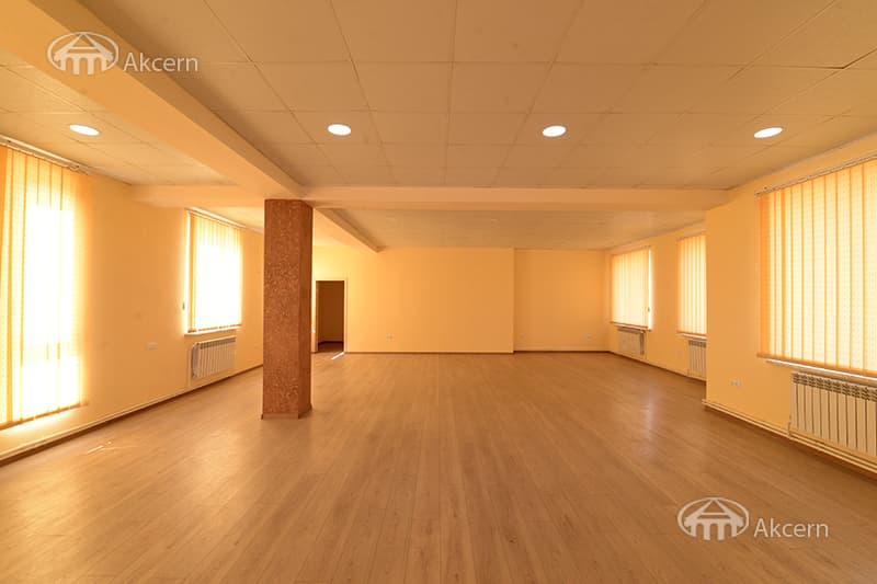 Գրասենյակ · 145 մ² · Աջափնյակ