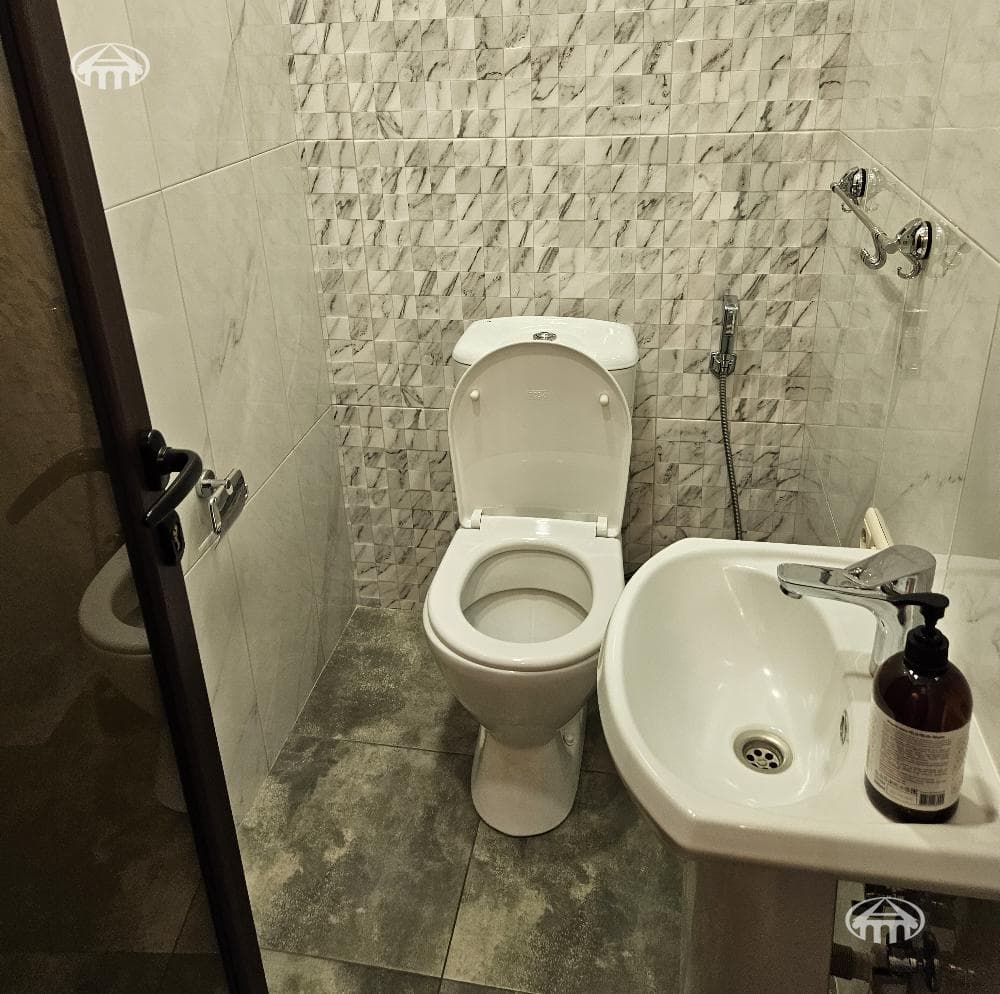 Квартира · 2 комн. · 53 м² · Арабкир