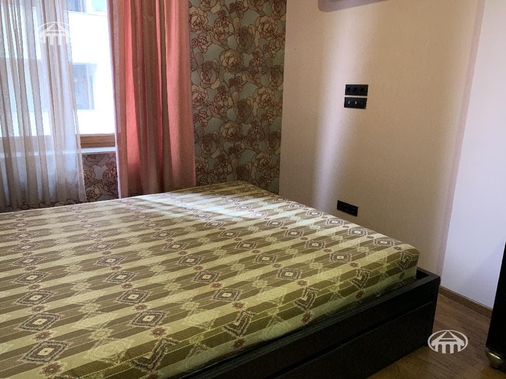 Квартира · 3 комн. · 108 м² · Кентрон