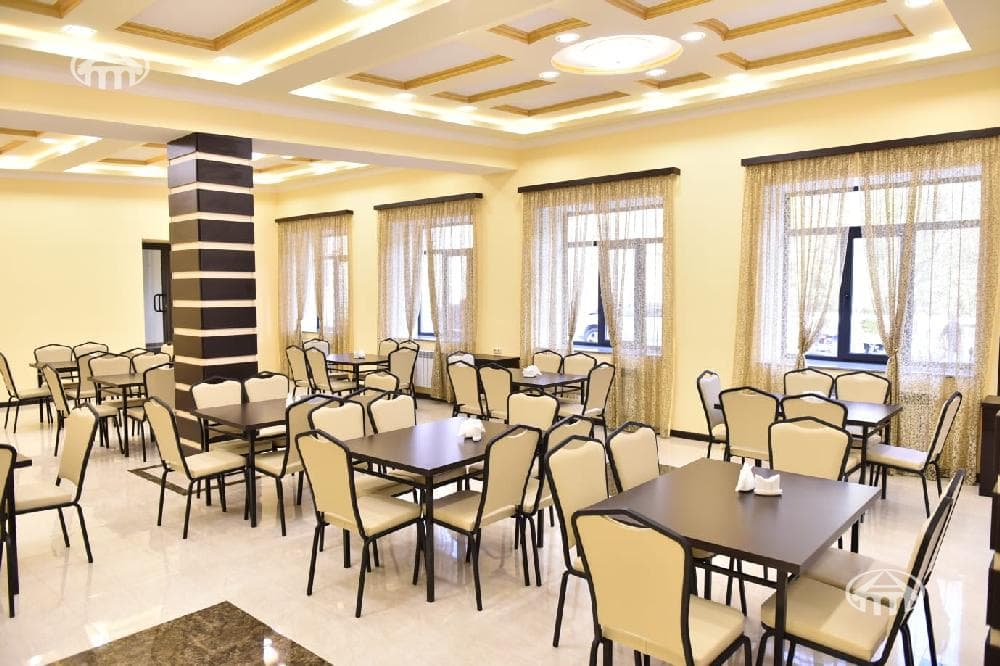 Отель · 3 428 м² · Арзакан
