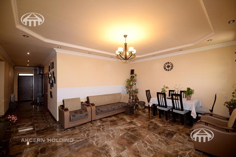 Առանձնատուն · 5 սեն. · 170 մ² · Աջափնյակ
