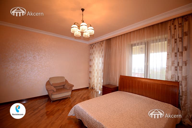 Առանձնատուն · 6 սեն. · 863 մ² · Նորք-Մարաշ