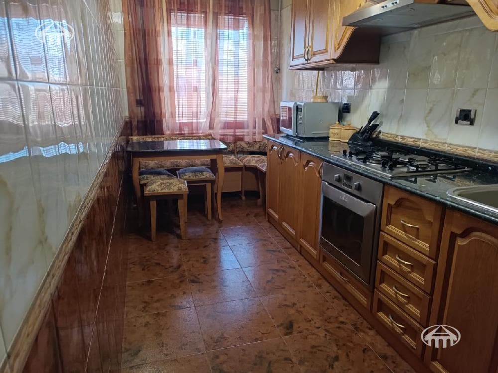 Apartment · 3 rooms · 76 m² · Davtashen