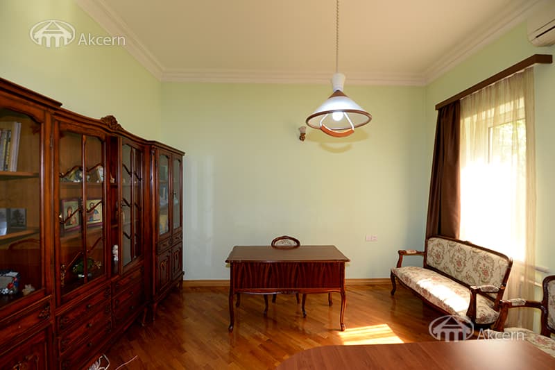Mansion · 6 rooms · 530 m² · Nork-Marash