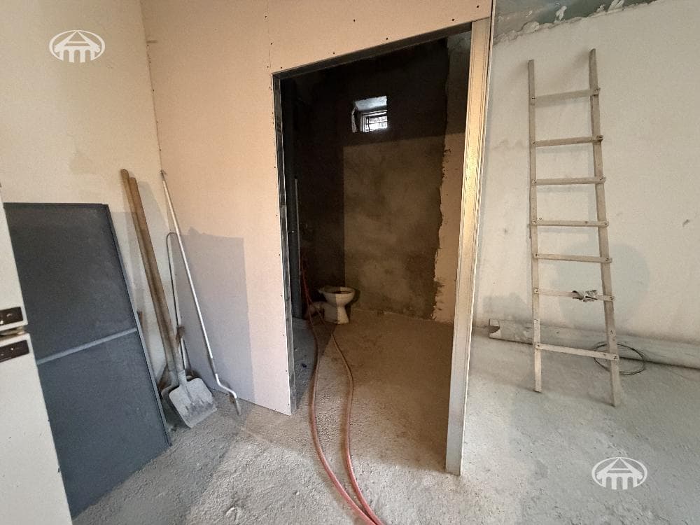 Retail · 180 m² · Shengavit