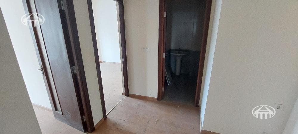 Բնակարան · 4 սեն. · 140 մ² · Կենտրոն