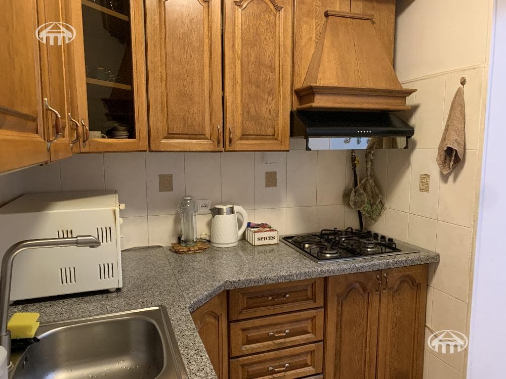Квартира · 3 комн. · 71 м² · Кентрон