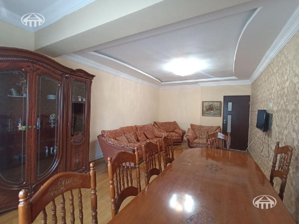 Apartment · 3 rooms · 76 m² · Arabkir
