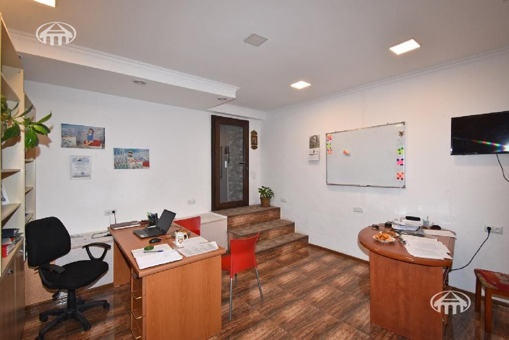 Գրասենյակ · 126 մ² · Աջափնյակ