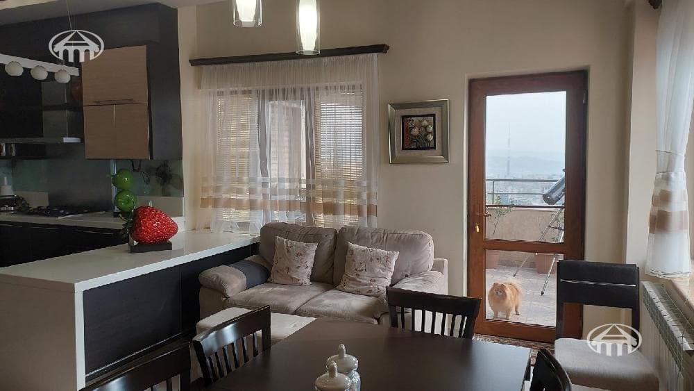 Apartment · 4 rooms · 250 m² · Arabkir