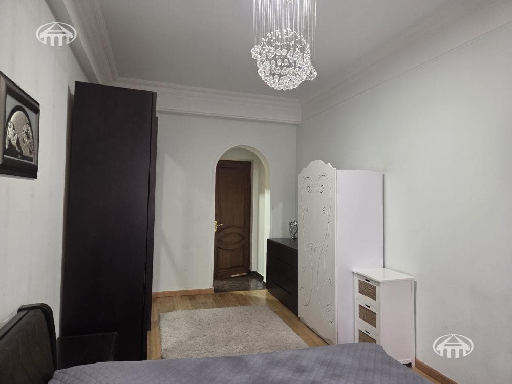 Квартира · 3 комн. · 151 м² · Кентрон