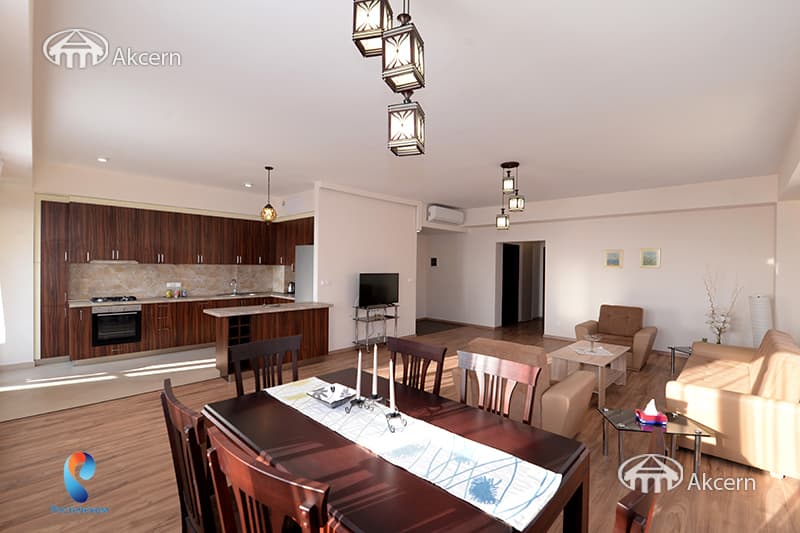 Квартира · 3 комн. · 126 м² · Кентрон