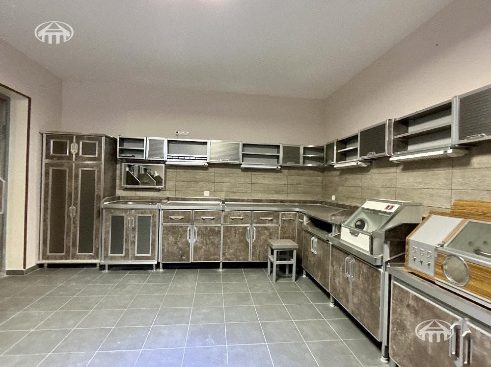 Mansion · 5 rooms · 536 m² · Davtashen — photo 18 / 21
