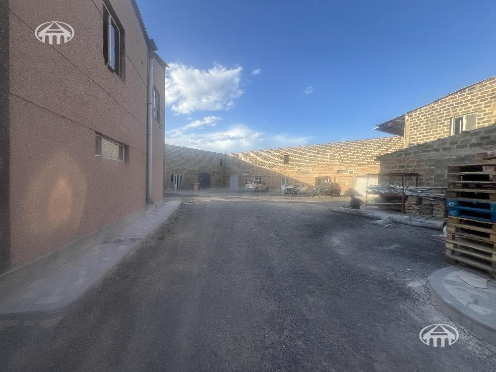 Other · 1,350 m² · Malatia-Sebastia