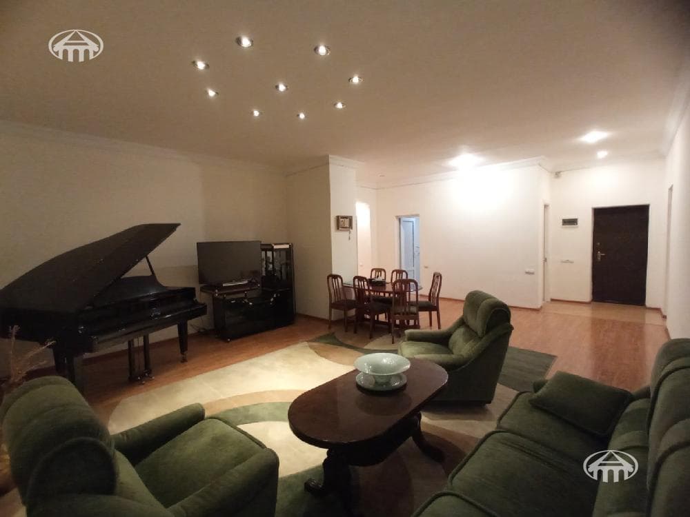 Apartment · 4 rooms · 144 m² · Kentron