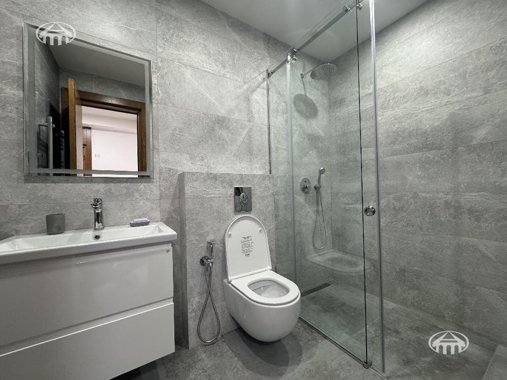 Townhouse · 4 rooms · 292 m² · Arabkir