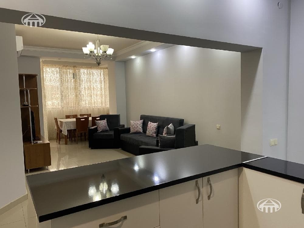 Квартира · 3 комн. · 105 м² · Арабкир
