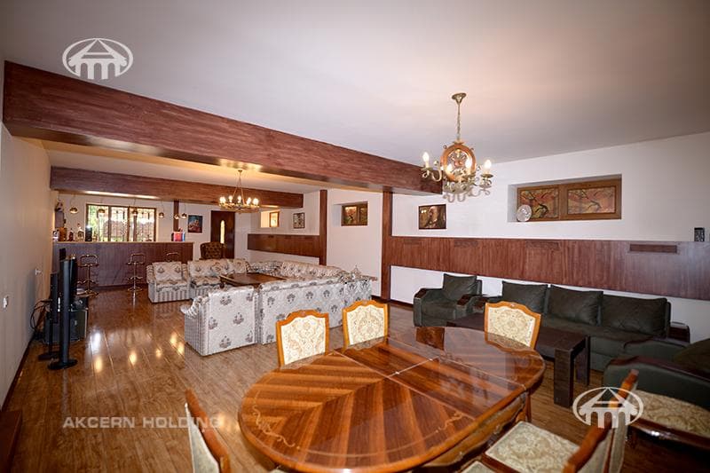 Особняк · 6 комн. · 512 м² · Канакер-Зейтун