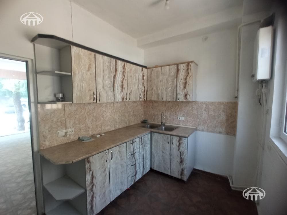 Ռեստորան · 71 մ² · Կենտրոն — Լուսանկար 2 / 6