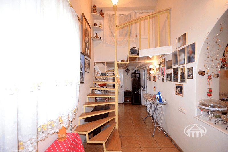 Квартира · 5 комн. · 164 м² · Кентрон