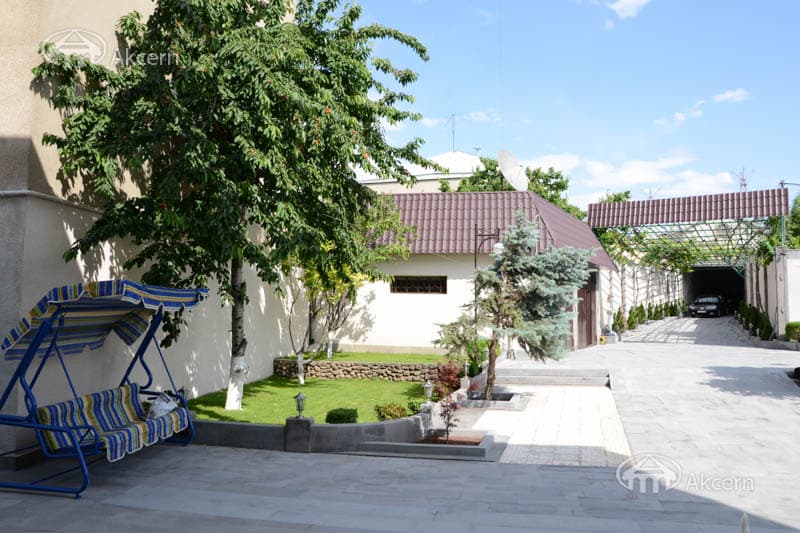 Особняк · 6 комн. · 300 м² · Норк-Мараш