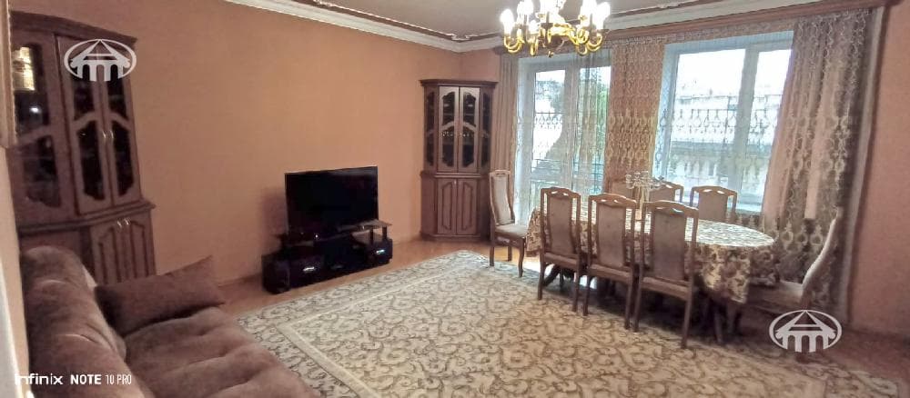 Квартира · 3 комн. · 80 м² · Арабкир