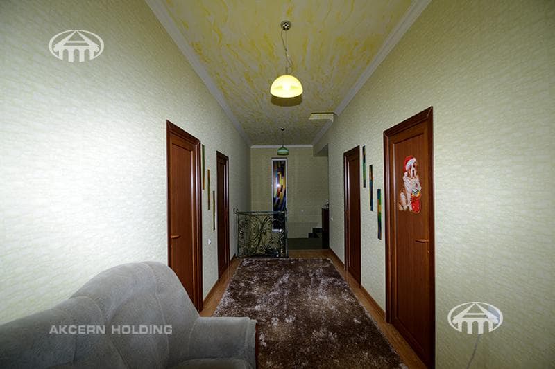 Mansion · 5 rooms · 230 m² · Ajapnyak