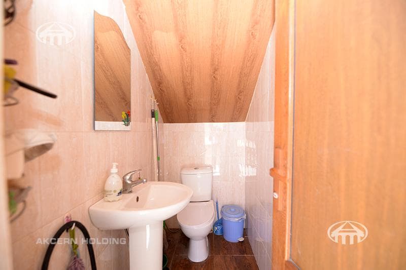 Առանձնատուն · 5 սեն. · 170 մ² · Աջափնյակ