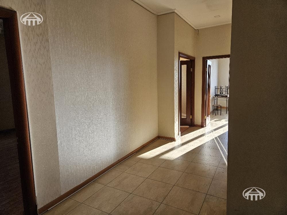Office · 131 m² · Arabkir
