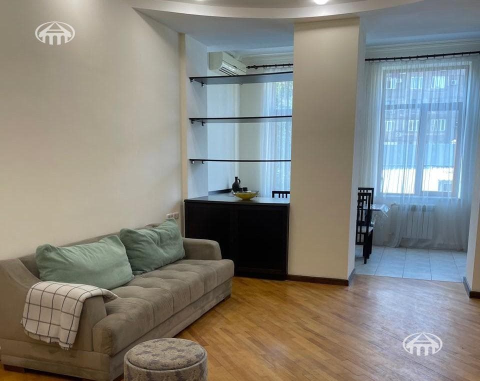 Квартира · 3 комн. · 80 м² · Кентрон