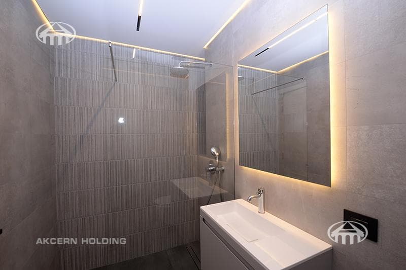 Apartment · 2 rooms · 60 m² · Kentron