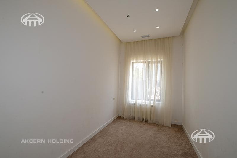 Mansion · 6 rooms · 334 m² · v. Arinj