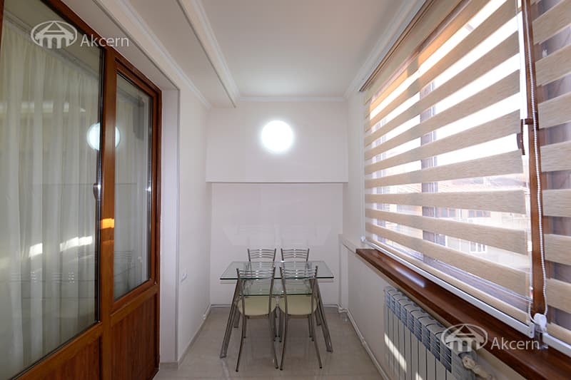 Квартира · 3 комн. · 70 м² · Кентрон