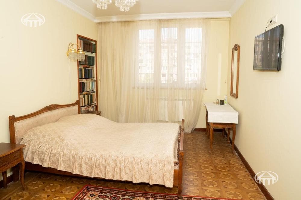 Квартира · 4 комн. · 112 м² · Арабкир